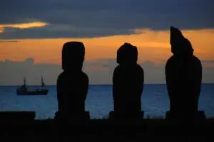 vecteezy_the-ahu-tongariki-easter-island-chile_47813970